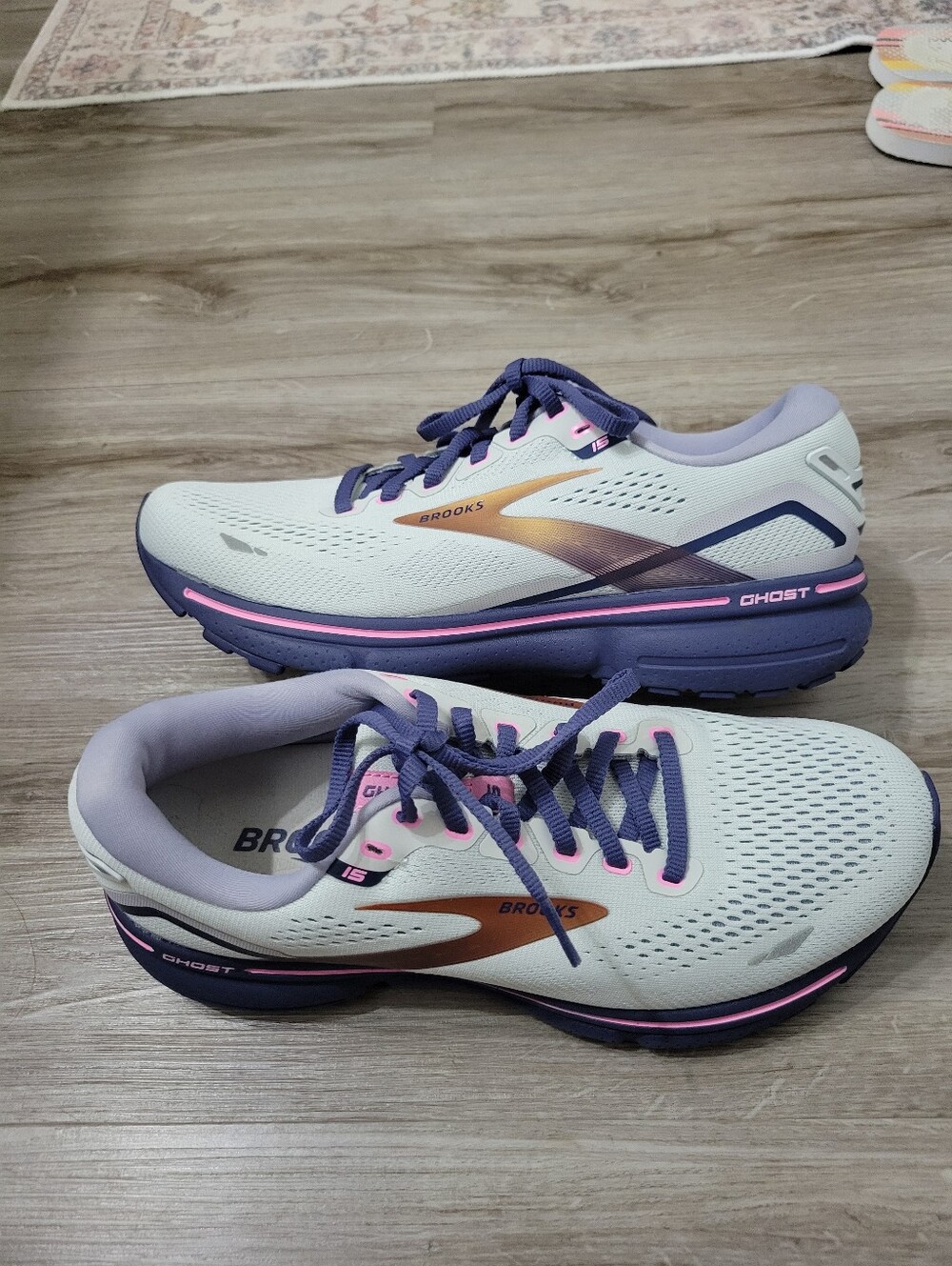 Brooks Ghost 15 women's running shoes Size 8.5